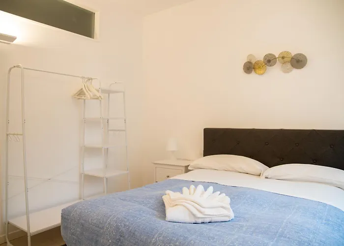 Apartment Cortina - Leobrothers - Severini 8 Milan